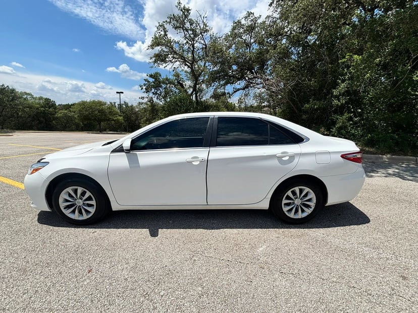 2016 Toyota Camry - Image 1