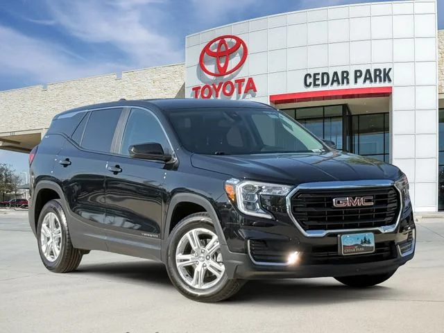 2024 GMC Terrain - Image 1