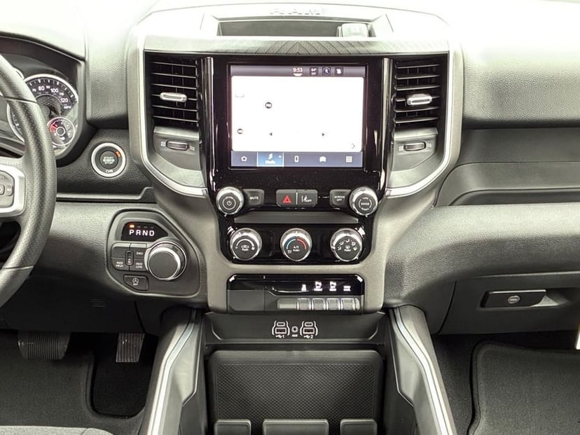 2026 Ram 1500 - Image 2