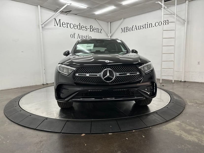 2026 Mercedes-Benz GLC - Image 1