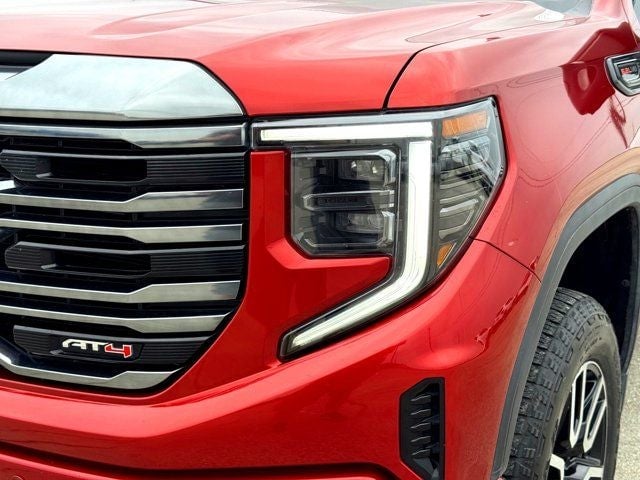 2024 GMC Sierra - Image 3