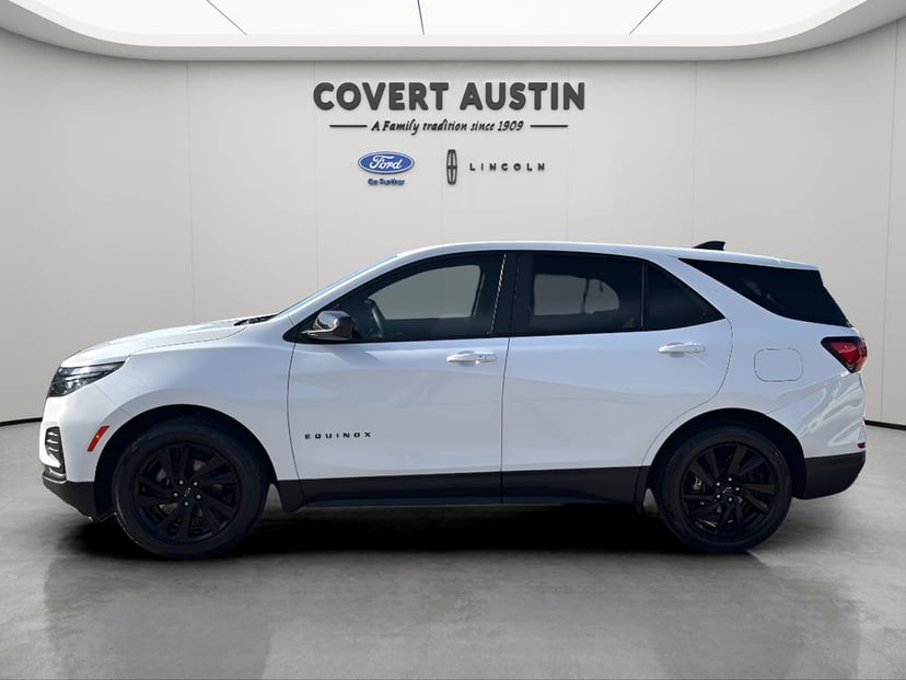 2024 Chevrolet Equinox - Image 2
