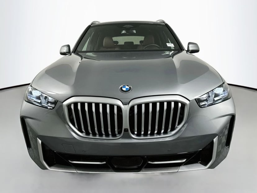 2026 BMW X5 - Image 2