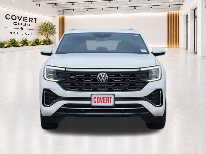 2024 Volkswagen Atlas Cross Sport - Image 2
