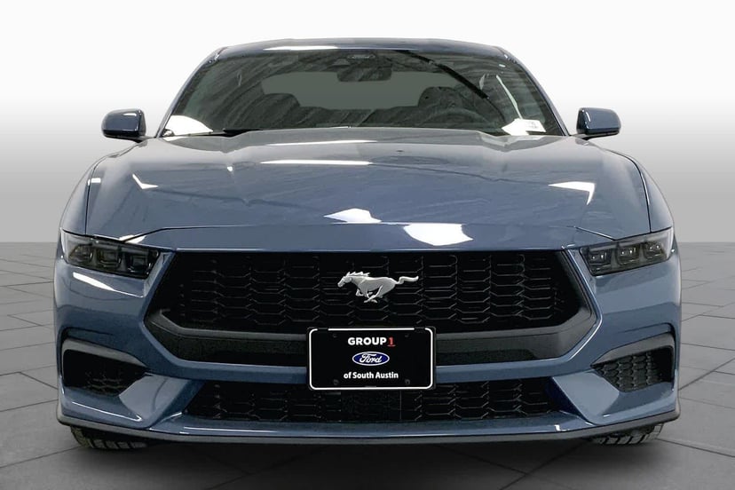 2026 Ford Mustang - Image 3