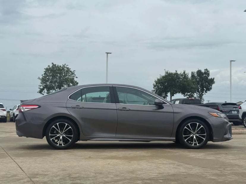 2020 Toyota Camry - Image 3