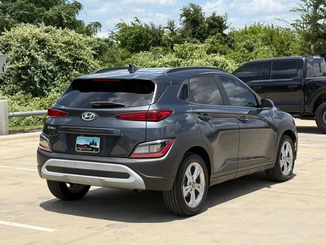 2023 Hyundai Kona - Image 3