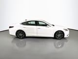 2022 Lexus ES - Preview 3