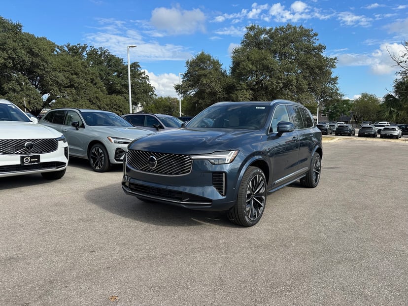 2026 Volvo XC90 - Image 1