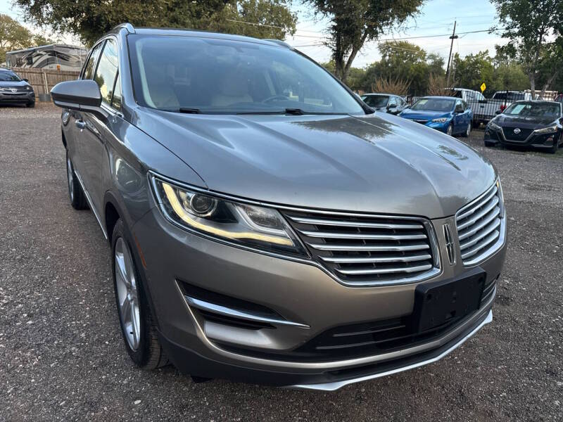 2017 Lincoln MKC - Image 1