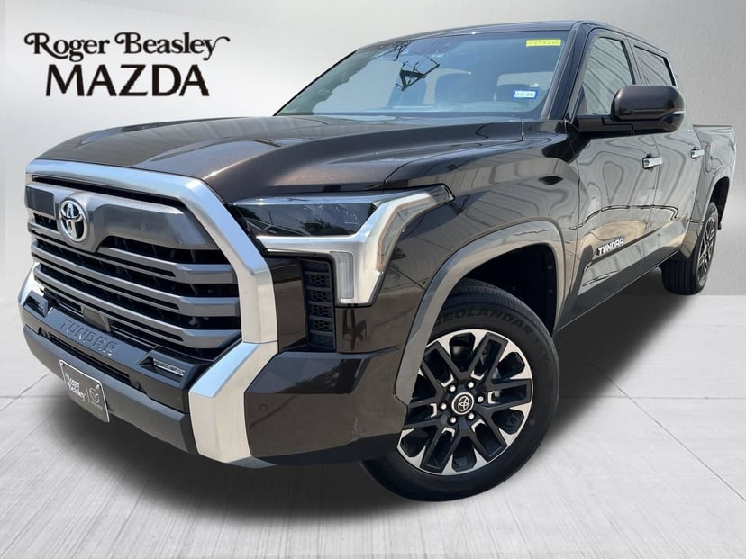 2023 Toyota Tundra - Image 1