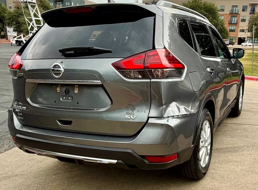 2017 Nissan Rogue - Image 1