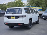 2026 Jeep Grand Wagoneer L - Preview 5