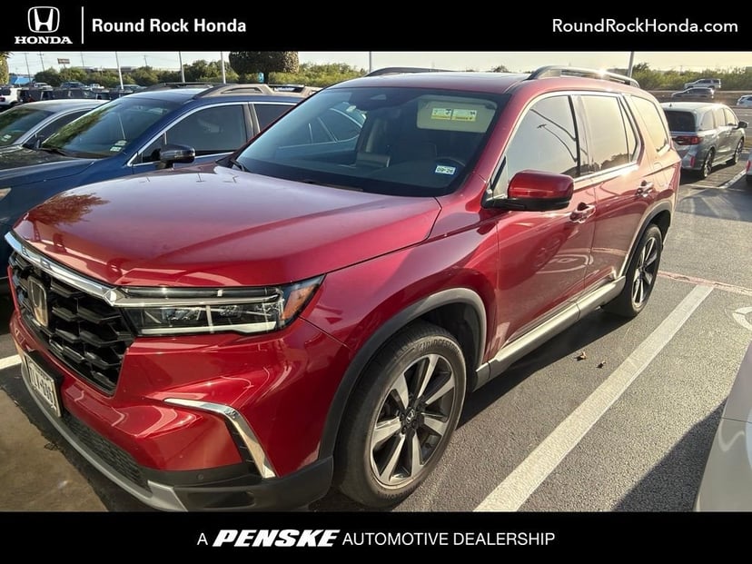 2023 Honda Pilot - Image 2