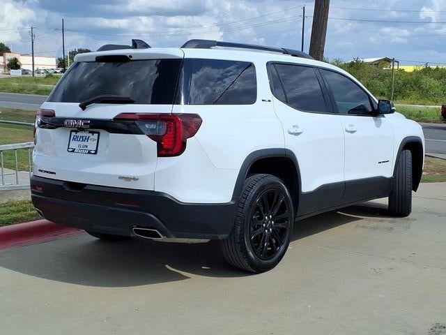 2023 GMC Acadia - Image 3