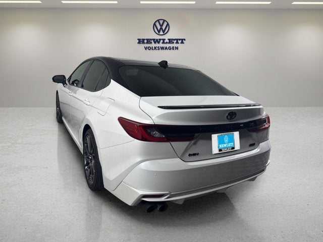 2025 Toyota Camry - Image 3