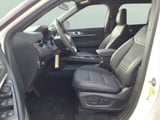 2027 Ford Explorer - Preview 10