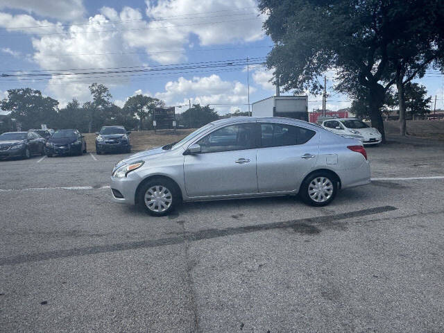 2016 Nissan Versa - Image 1