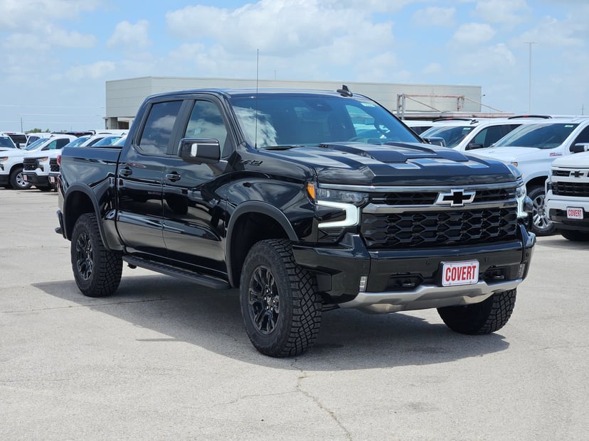 2026 Chevrolet Silverado - Image 2