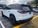 2024 GMC Acadia - Preview 2