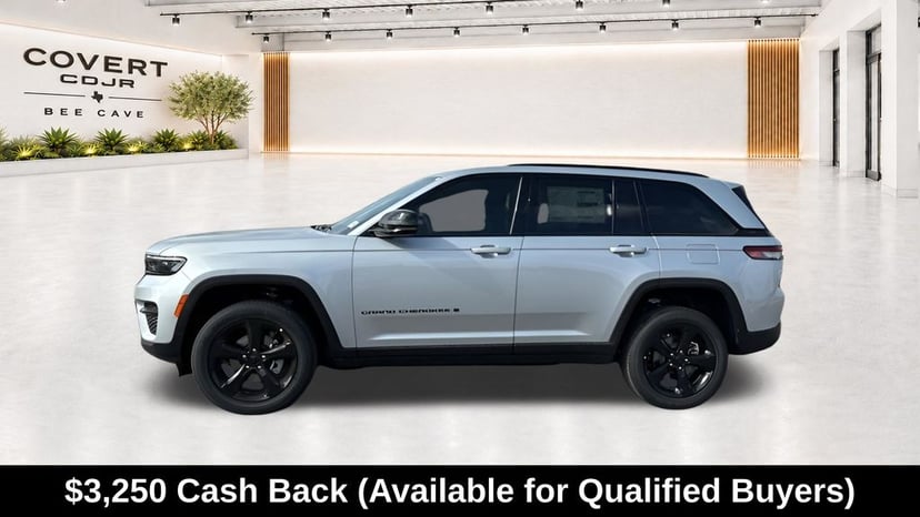 2025 Jeep Grand Cherokee Altitude X - Image 3