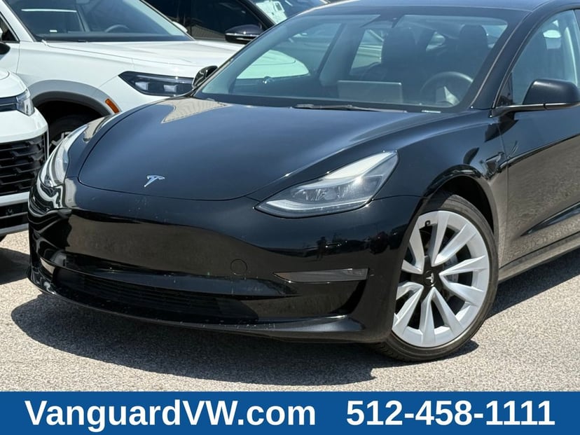 2023 Tesla Model 3 - Image 3