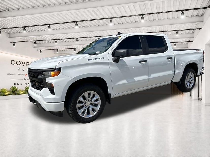 2023 Chevrolet Silverado - Image 2