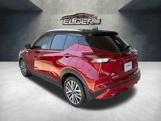 2024 Nissan Kicks - Image 2