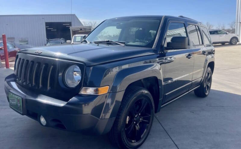 2015 Jeep Patriot - Image 1