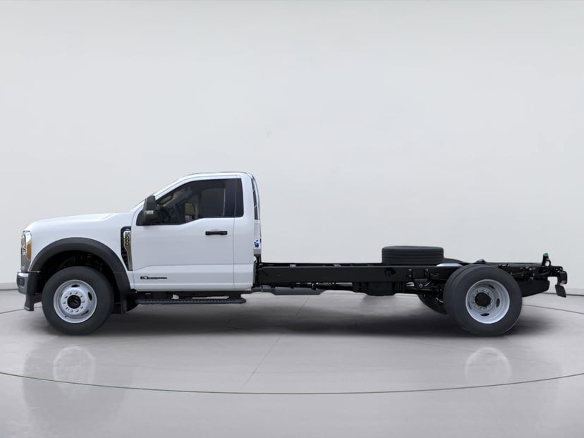2026 Ford F-600 - Image 2