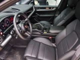 2025 Porsche Cayenne - Preview 16