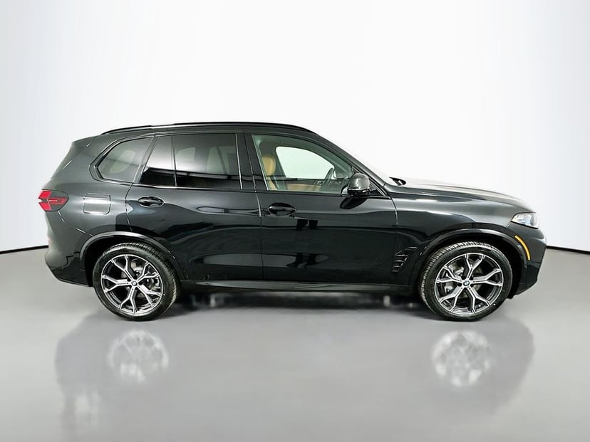 2026 BMW X5 - Image 3