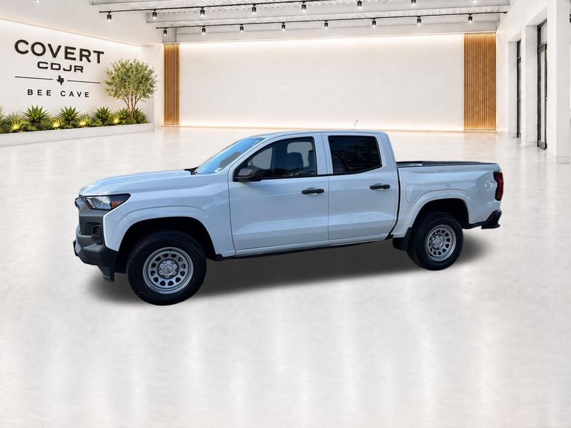 2024 Chevrolet Colorado - Image 2