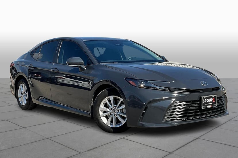 2025 Toyota Camry - Image 2