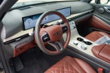 2025 Genesis GV80 - Preview 8