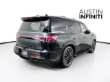 2025 INFINITI QX80 - Preview 7