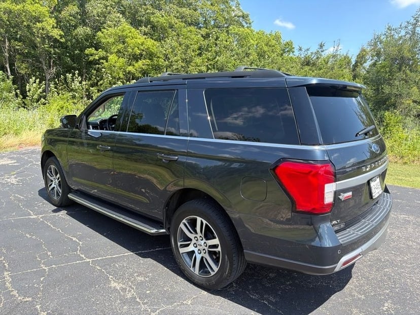 2022 Ford Expedition - Image 3