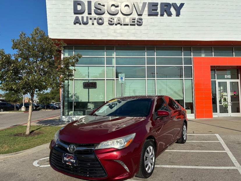 2017 Toyota Camry - Image 1