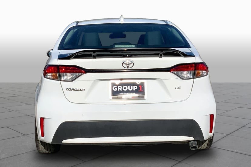 2022 Toyota Corolla - Image 2