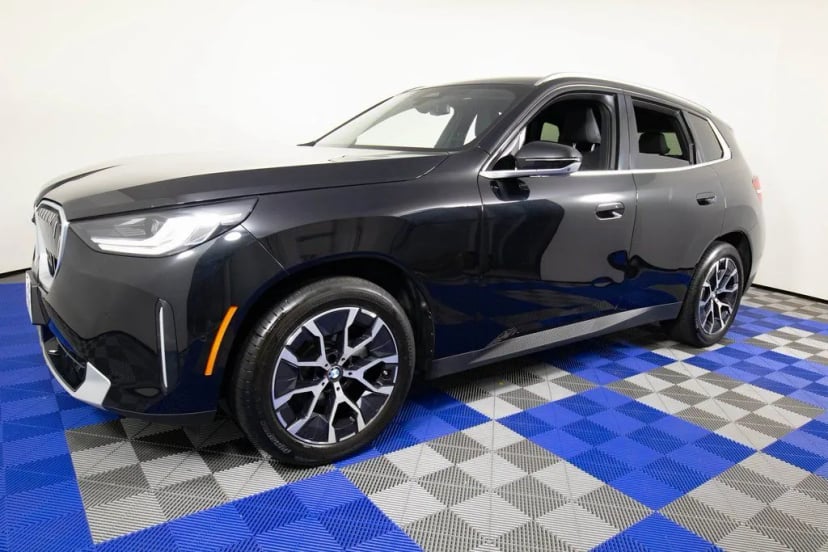 2025 BMW X3 - Image 1