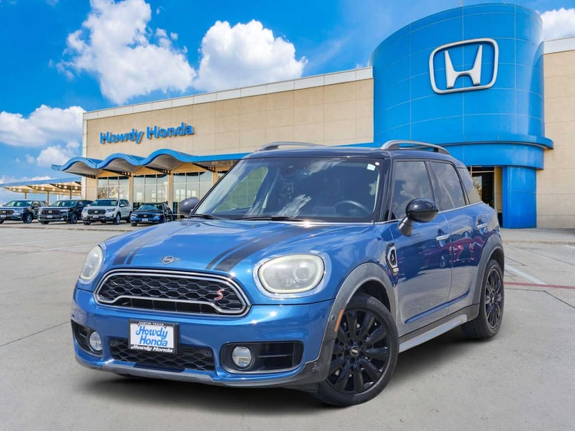 2019 MINI Countryman - Image 1