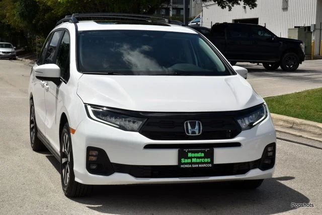 2026 Honda Odyssey EX-L 4D Passenger Van Platinum White - Image 2