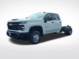 2026 Chevrolet Silverado 3500 HD - Preview 5