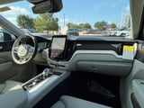 2026 Volvo XC60 - Preview 9