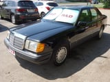 1993 Mercedes-Benz 300 - Preview 3