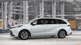 2026 Toyota Sienna - Preview 3