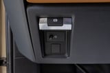2024 Land Rover Defender - Preview 16