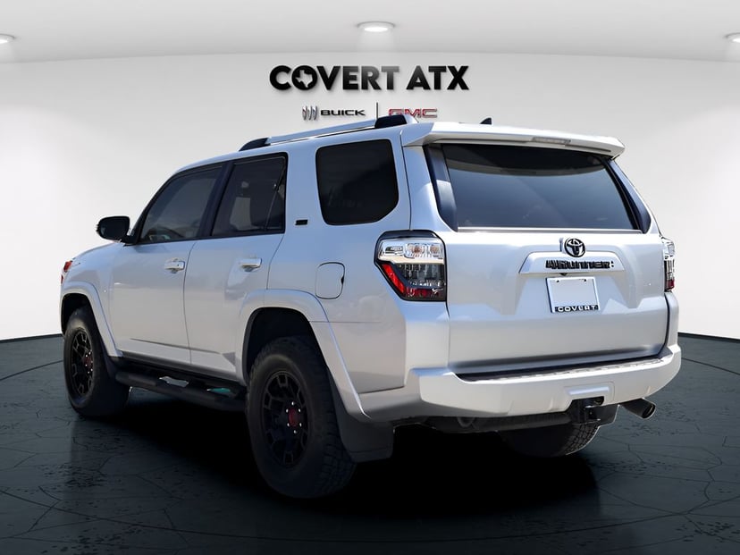 2024 Toyota 4runner - Image 3