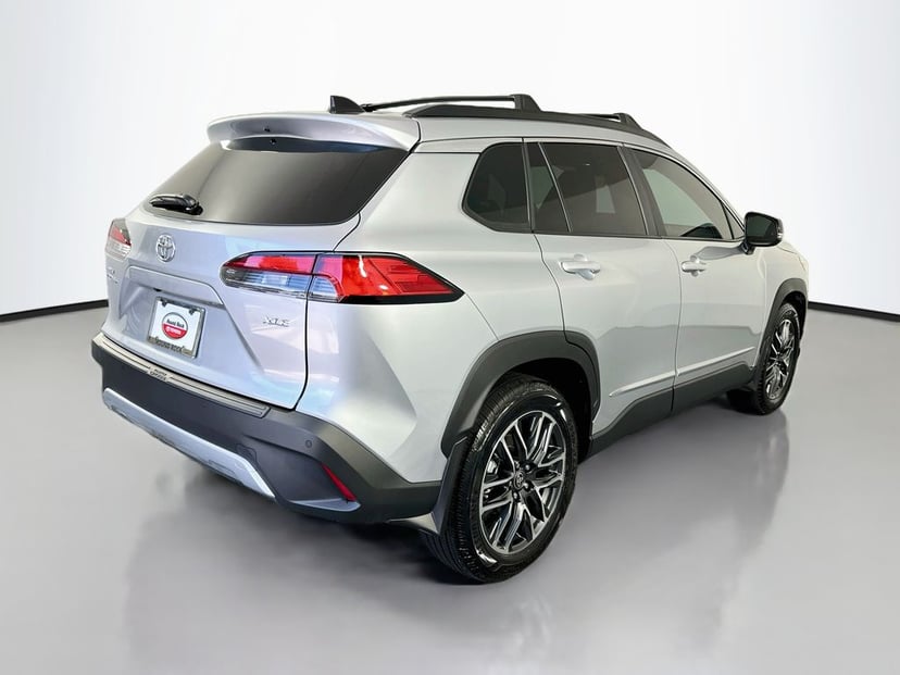 2026 Toyota Corolla Cross - Image 3