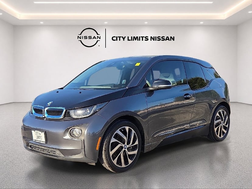 2017 BMW i3 - Image 1